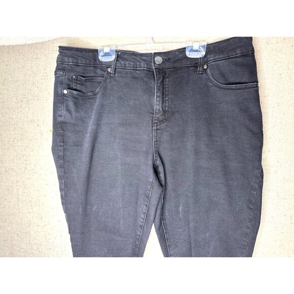 Tahari Chloe Tummy Tuck Slimming Fit Solutions Skinny Jeans Mid Rise Black 16W - Picture 2 of 12